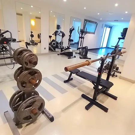 Hambury Palace-spa-palestra-ideale Inverno مينتون